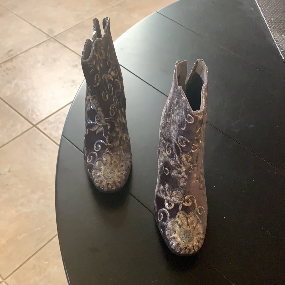 Naughty Monkey Women’s boots. Never worn! - Picture 4 of 7